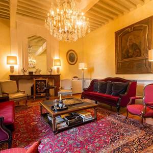 CHÂTEAU D'ISSUS - Salon