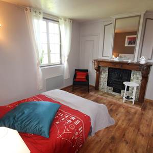 chambre double venise dans gîte de groupe au domaine Montloubier à Villeneuve de berg en sud ardèche 10 à 15 personnes