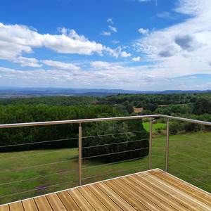 vue panoramique de la villa sur la plaine de la Limagne