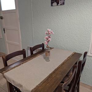 ETANG VALLIER RESORT GITE CLASSIQUE 1ER PRIX TABLE CUISINE