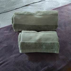 serviettes de toilette et de bain (pour 1 personne)