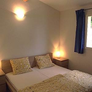 ETANG VALLIER RESORT VILLA HELEEN CHAMBRE DOUBLE