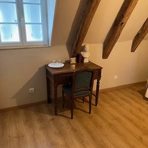 La Chambre Alet son bureau