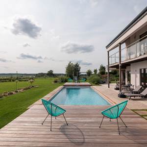 La piscine et le jardin à  la Chabetaine-photo-newsletter