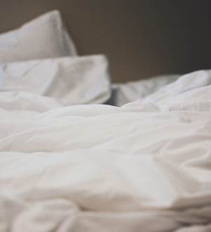 bed-2607154_1280