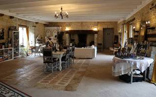 Chateau de Saint Chamarand, grand salon, ludotheque, evenements (6)
