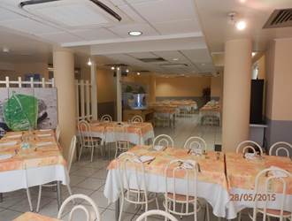 salle resto bas (1)