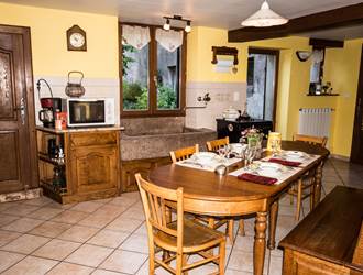 à la table d'hôte
