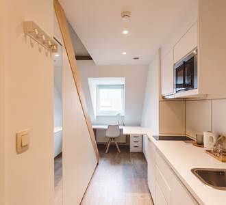 302 STUDIO AVEC CUISINE- CUISINE