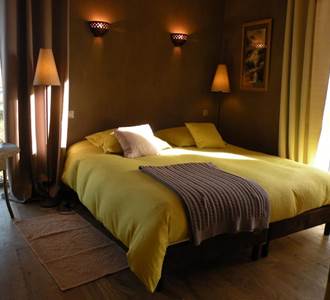 Chambre avec salle d'eau