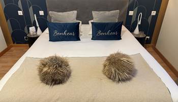 chambre confort + la 6 au Vintage a Quimperle-presta