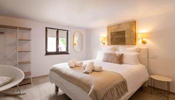 GITE-LA-RUINE-Chambre-Double-presta