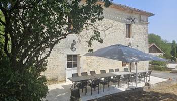 32ad98f4-0268-485a-b9b4-037bc744c96b-presta