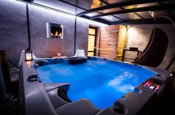 spa  XXL thérapeutique couvert En Camargue Occitanie