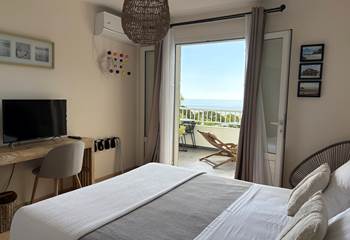 chambre Galabé, climatisée avec terrasse et vue océan, lit Queen Size