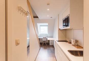 302 STUDIO AVEC CUISINE- CUISINE