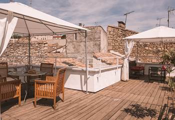 Roof Top with 2 separate areas