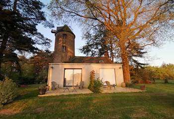 Lever de soleil sur le moulin de La Retardière, Orvault, Nantes Métropole