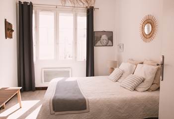 Chez Zaza Gorilla Bedroom