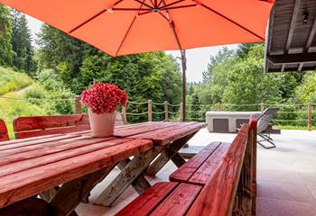 La terrasse avec Jacuzzi