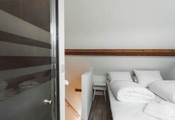 302 STUDIO AVEC CUISINE- CHAMBRE