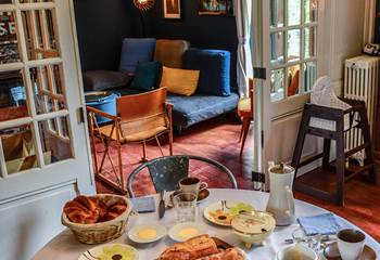 maison Volière - salle petit déjeuner