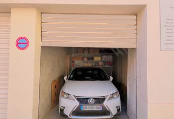 Garage avec télécommande