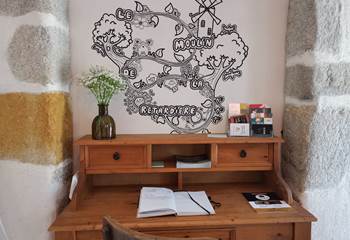 Le livre d'or mis à disposition, moulin de La Retardière