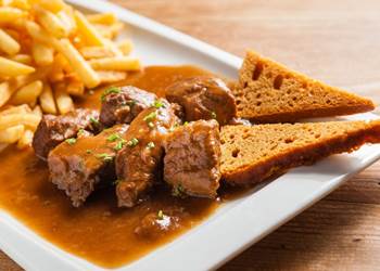 35677_w1024h768c1cx2647cy1764