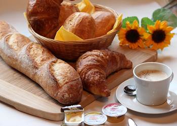 breakfast-1398259_1280