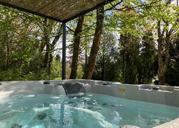 Jacuzzi extérieur