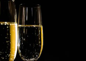 sparkling-wine-7626984_1280 (1)