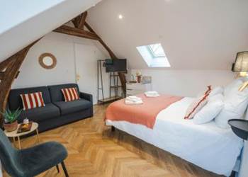 640795884-special-offer