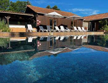 Piscine, détente et farniente en Dordogne