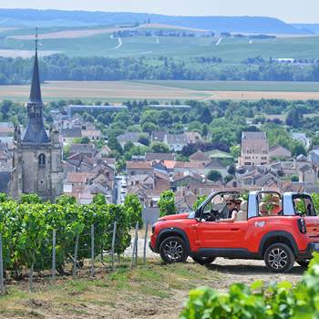 AY-CHAMPAGNE-EXPERIENCE---photo-Michel-Jolyot--66-B--img-around