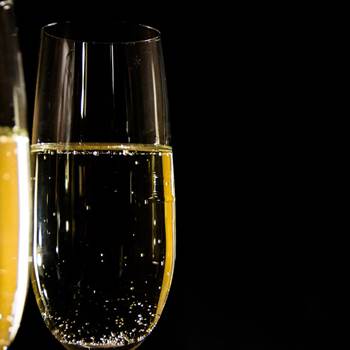 sparkling-wine-7626984_1280 (2)