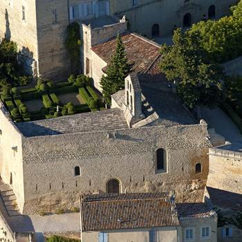 483600689 Village d'Ansouis-img-around