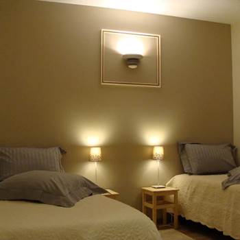 Chambre 3 lits simples-presta