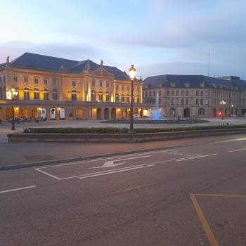Place comédie soir 3