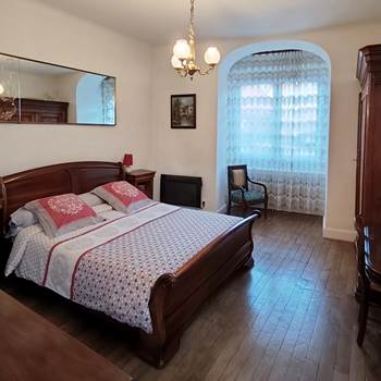 A la Grenouille du Jura Chambres d'Hôtes de Charme Oyonnax Nantua Chambre  la Grenouille Verte double-presta