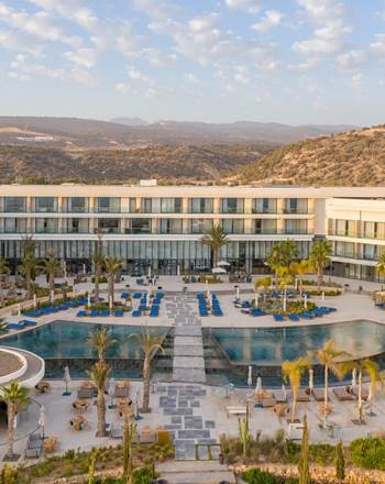 HYATT 4