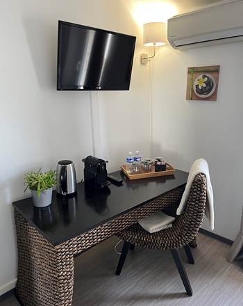 TV et Bureau