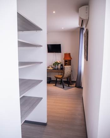 Chambre 1 Couloir