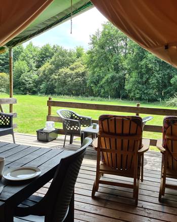 SF3 uitzicht vanuit tent