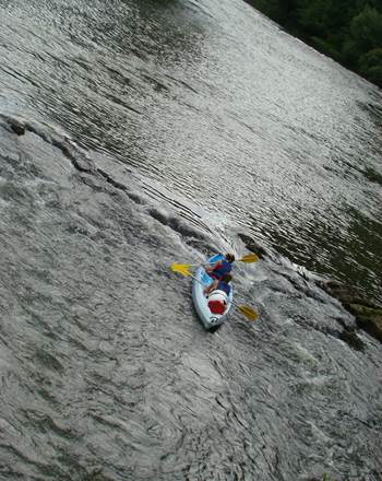 Descente des Gorges de l’Aveyron en Canoe photo KaymanCanoes