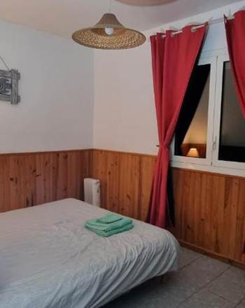Chambre Double Standard avec Salle de Bains Commune