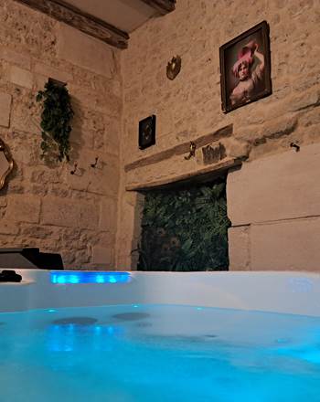Le Logis du Meunier, logement insolite et romantique avec spa privatif