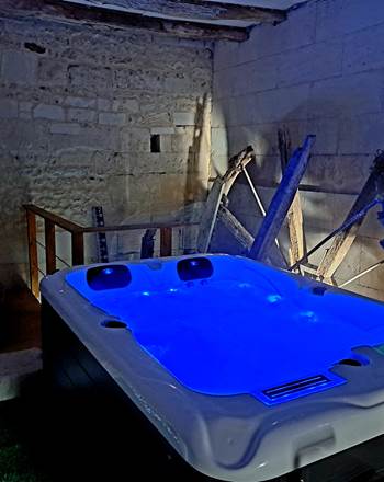 Le Logis du Meunier, logement insolite et romantique avec spa privatif