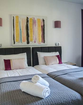 chambre-hote-piscine-spa-la-fleche