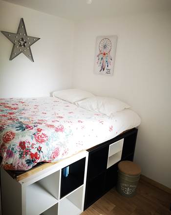 chambre lit 140 avec rangements astucieux